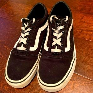 Women’s Van Tennis shoes